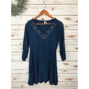 BOHO BLUE DRESS WITH WHITE EMBROIDERY SIZE XS